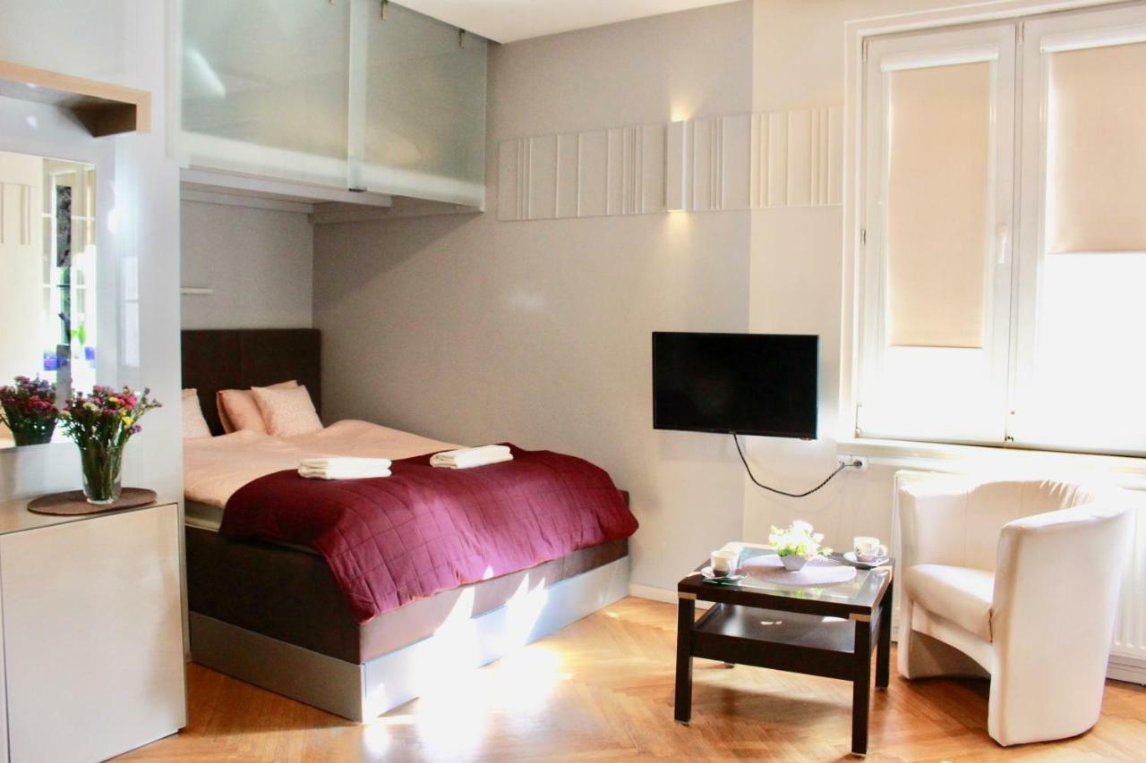 Alder Apartments Krasków Eksteriør bilde