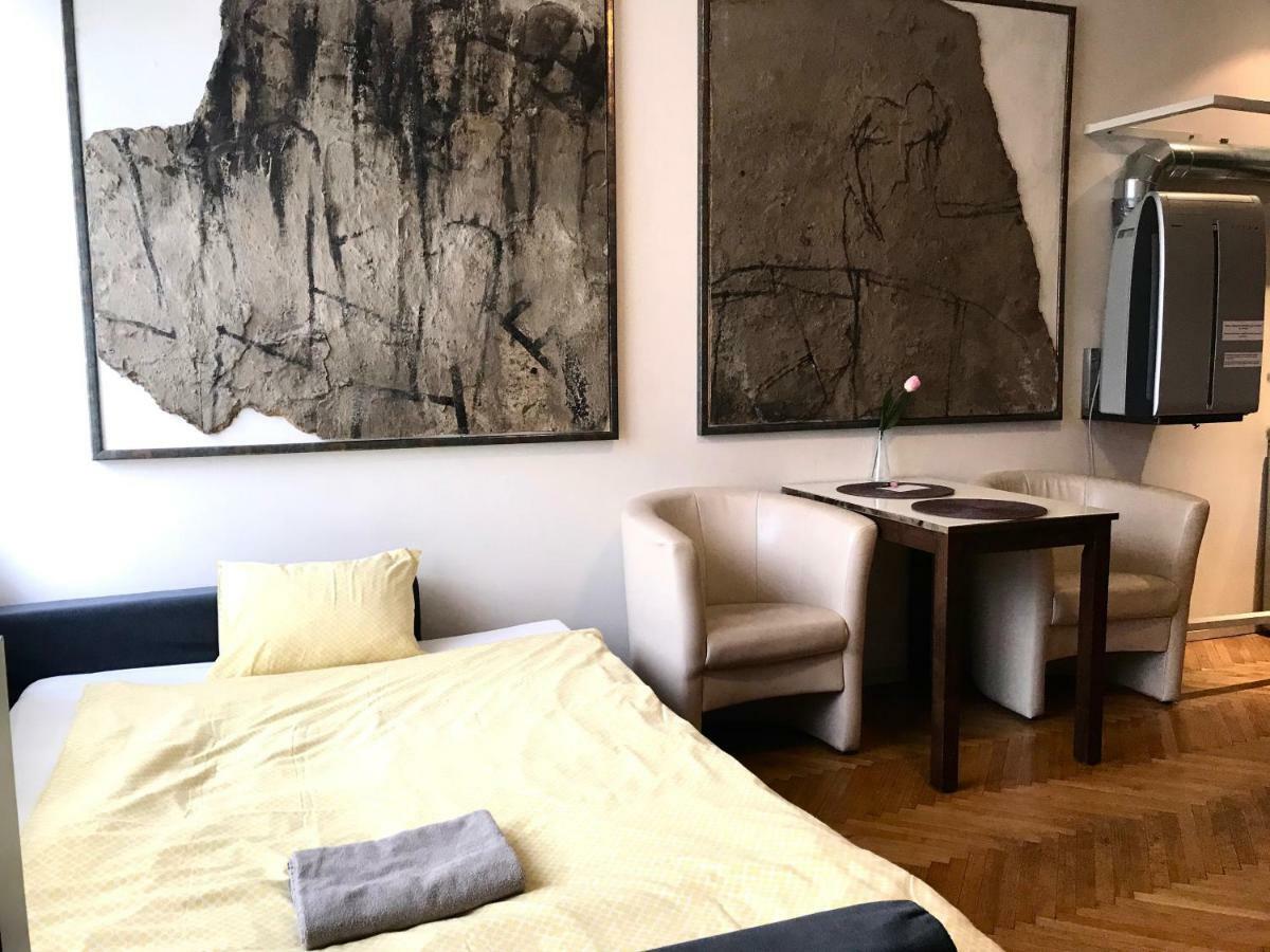 Alder Apartments Krasków Eksteriør bilde